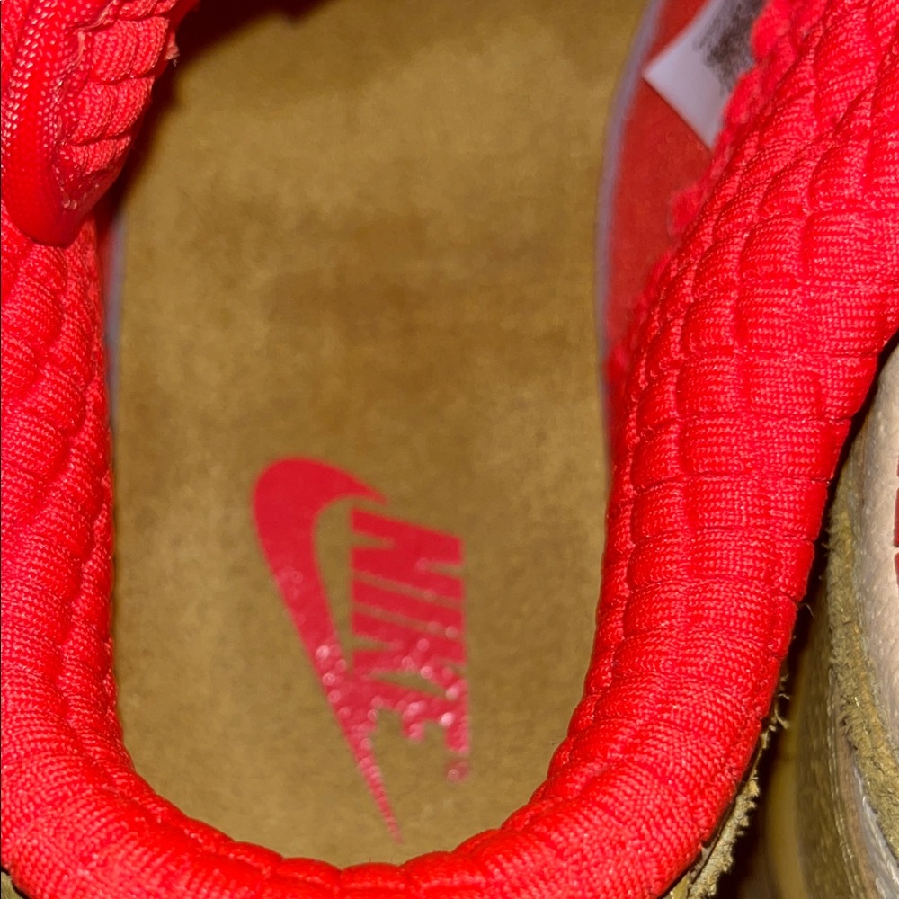 Nike Dunk Low Bronzine Picante Red Womens Size 6 - Picture 9 of 9